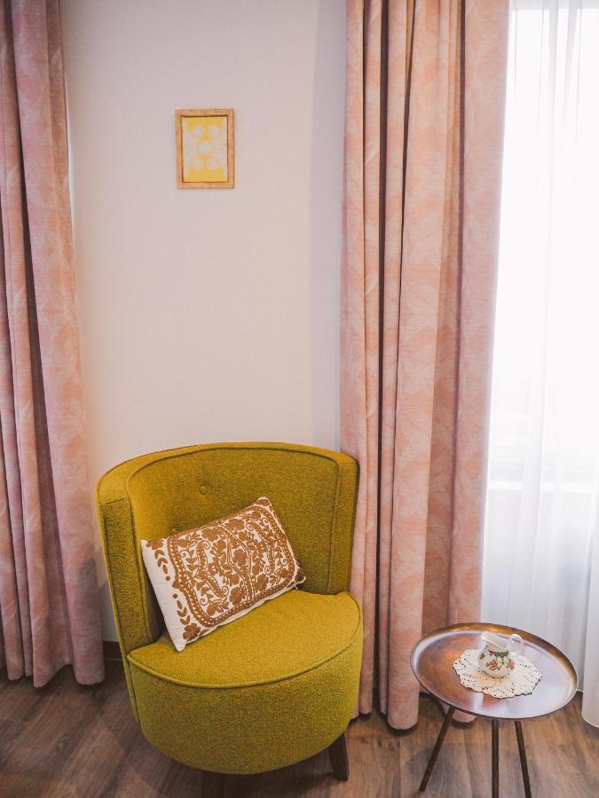 Tante Alma'S Muelheimer Hotel Mülheim an der Ruhr Екстериор снимка