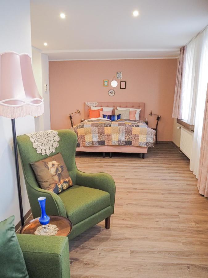Tante Alma'S Muelheimer Hotel Mülheim an der Ruhr Екстериор снимка